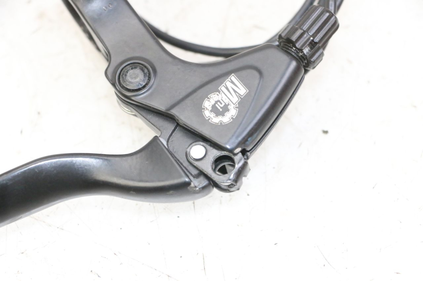 photo de RIGHT BRAKE LEVER MOUNT DUALTRON AMINIA 1