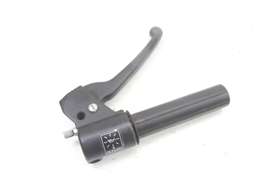 photo de RIGHT BRAKE LEVER MOUNT PEUGEOT LUDIX ONE 50 (2005 - 2008)