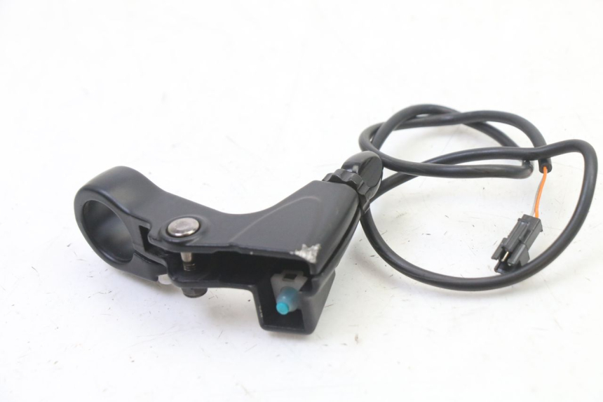 photo de RIGHT BRAKE LEVER MOUNT PUNK ELECTRIC RIDER 1