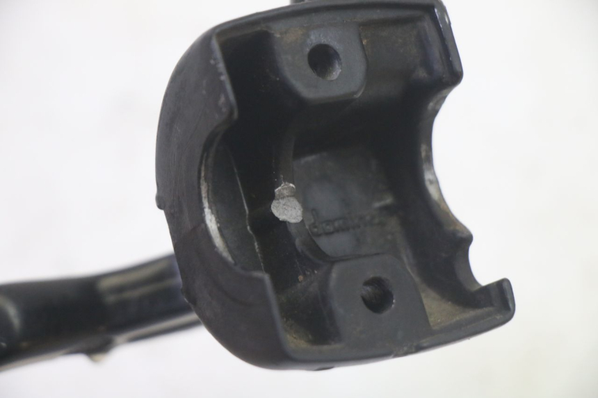 photo de LEFT BRAKE LEVER MOUNT MBK BOOSTER SPIRIT 50 (2004 - 2017) - Technical close-up