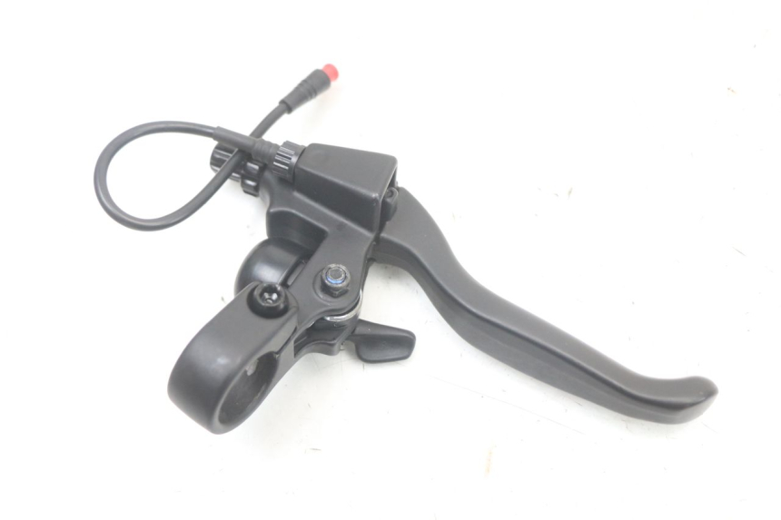 photo de LEFT BRAKE LEVER MOUNT DUALTRON TOGO PLUS 1