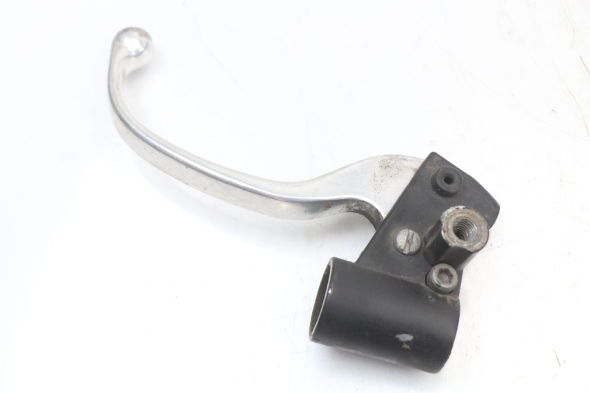 photo de LEFT BRAKE LEVER MOUNT PIAGGIO FLY 4T 50 (2004 - 2010)