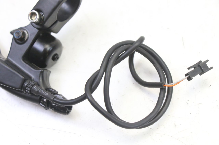 photo de LEFT BRAKE LEVER MOUNT PUNK ELECTRIC RIDER 1