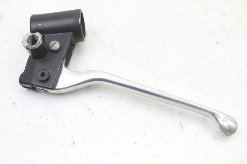 photo de LEFT BRAKE LEVER MOUNT PIAGGIO VESPA LX IE 125 (2010 - 2012)