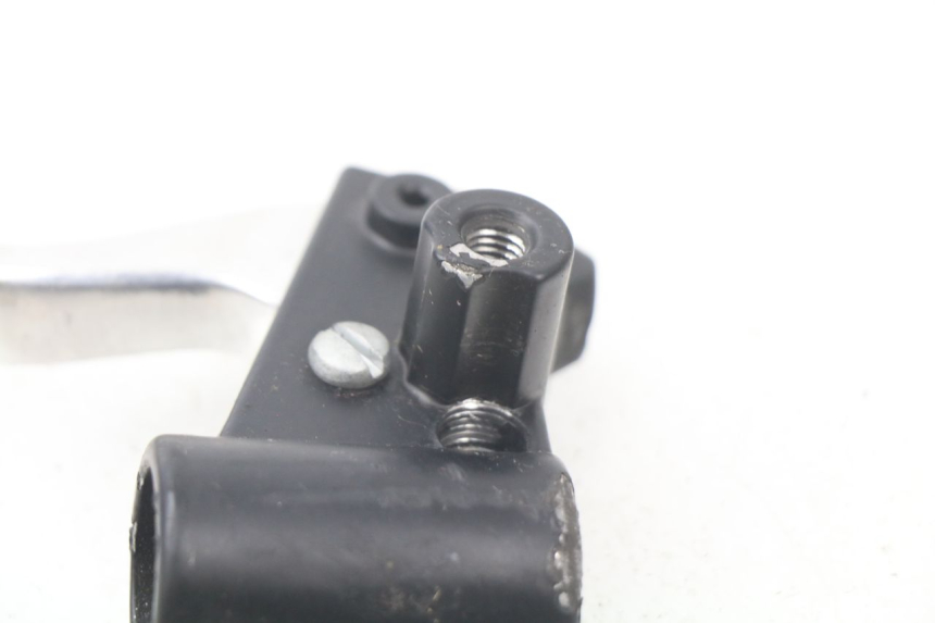 photo de LEFT BRAKE LEVER MOUNT PIAGGIO VESPA S 2T 50 (2007 - 2014)