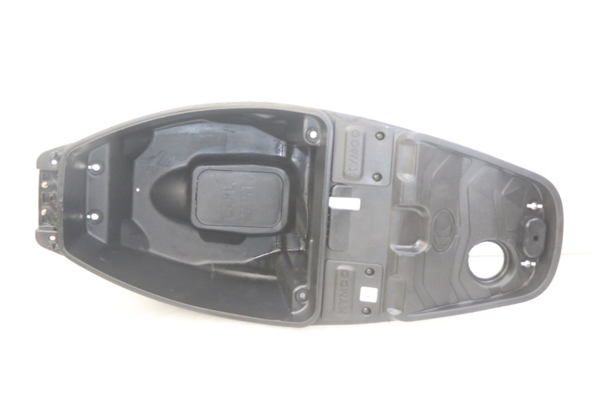 photo de SEAT TRUNK KYMCO AGILITY NAKED RENOUVO 4T 50 (2018 - 2020)