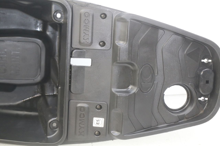 photo de SEAT TRUNK KYMCO AGILITY NAKED RENOUVO 4T 50 (2018 - 2020)