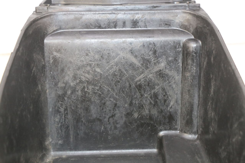 photo de UNDERSEAT STORAGE MBK BOOSTER NEXT GENERATION 50 (1995 - 1998)