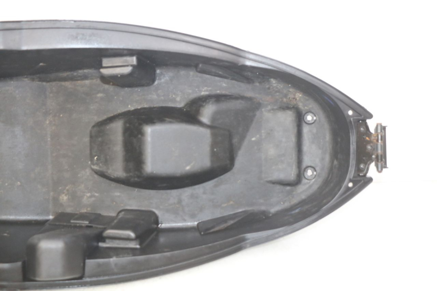 photo de SEAT STORAGE BOX PEUGEOT CITYSTAR 2T 50 (2018 - 2021)