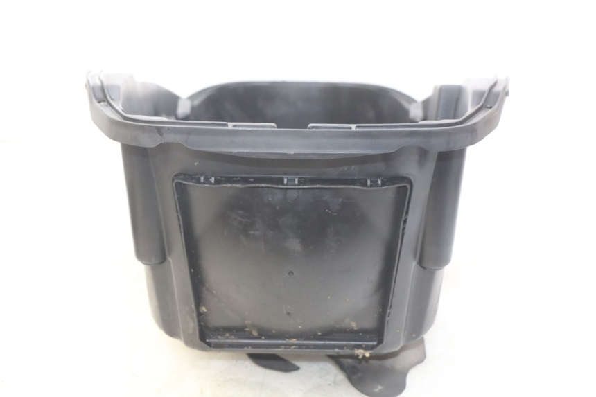 photo de SEAT STORAGE BOX PEUGEOT CITYSTAR AIR 125 (2014 - 2017)