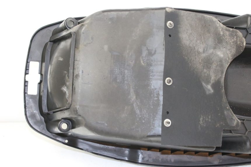 photo de SEAT STORAGE BOX PEUGEOT CITYSTAR 50 (2013 - 2017)