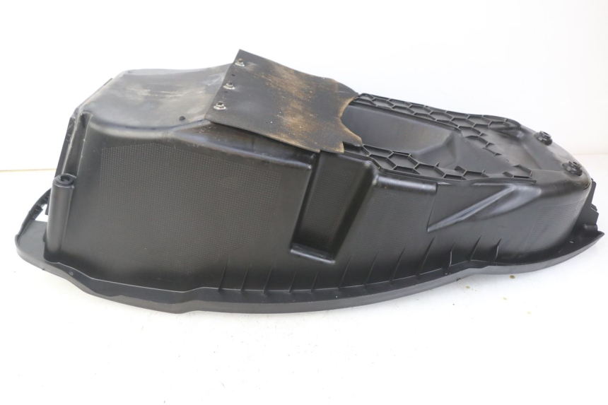 photo de UNDERSEAT STORAGE PEUGEOT CITYSTAR IE 2T 50 (2018 - 2021) - Alternative perspective