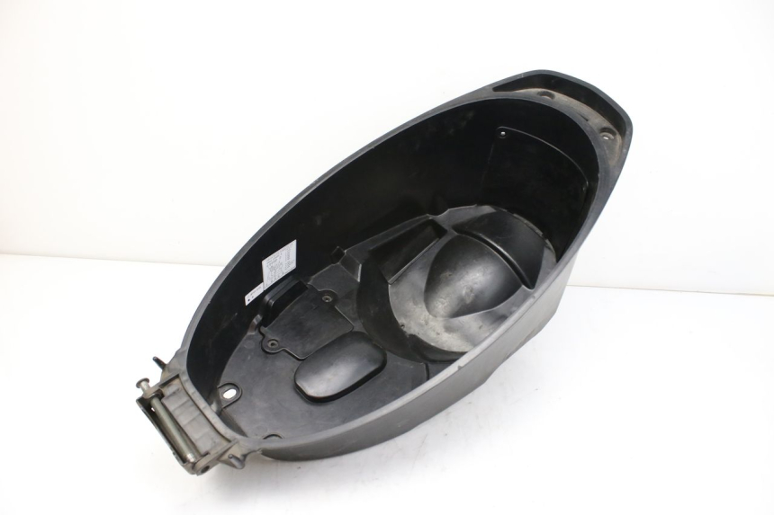 photo de SEAT STORAGE BOX YAMAHA CYGNUS X INJECTION 125 (2007 - 2013)