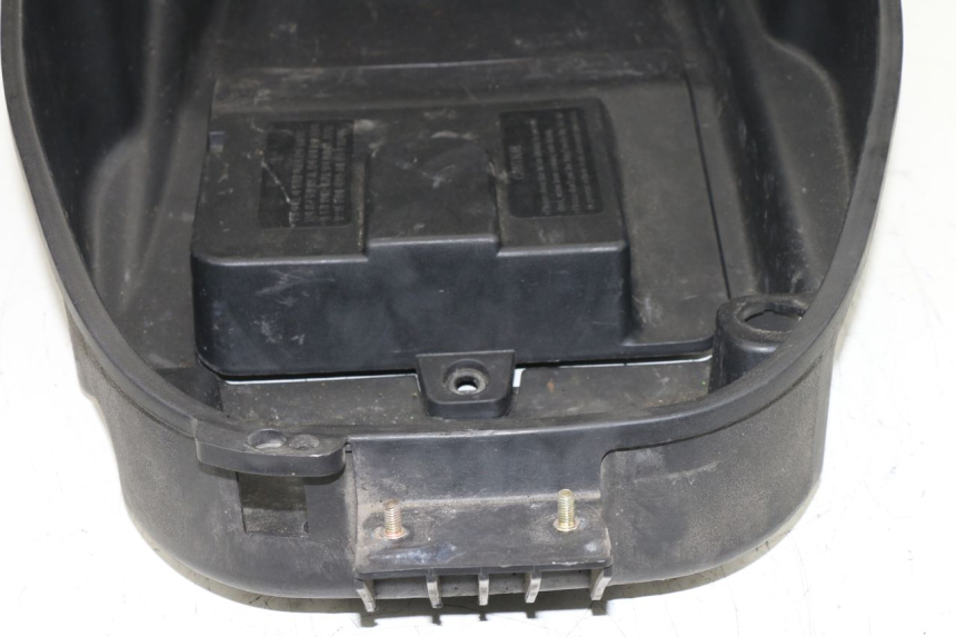 photo de UNDERSEAT STORAGE DAELIM S2 FI 125 (2008 - 2017)