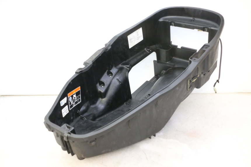 photo de SEAT STORAGE BOX HONDA FES S-WING SWING ABS 125 (2007 - 2015)