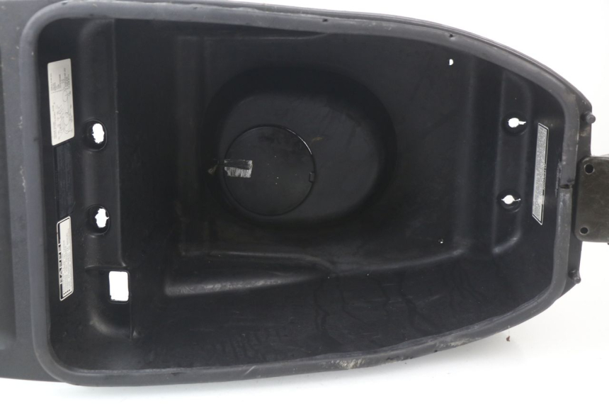 photo de UNDERSEAT STORAGE SYM FIDDLE 125 (2008 - 2010)