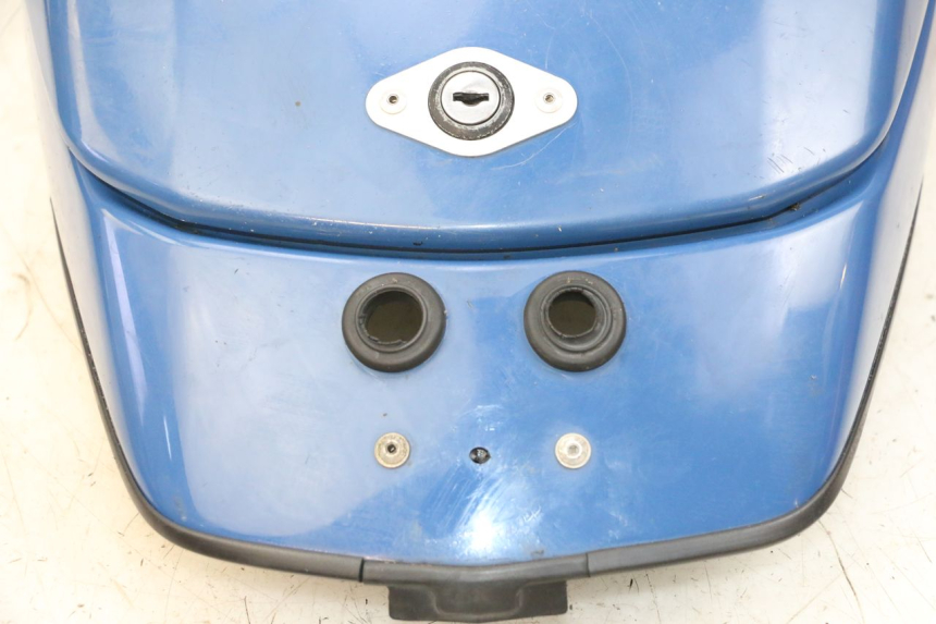 photo de SEAT STORAGE BOX YAMAHA FJR ABS 1300 (2006 - 2012) - Component detail