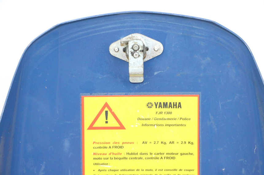 photo de SEAT STORAGE BOX YAMAHA FJR ABS 1300 (2006 - 2012) - Alternative perspective