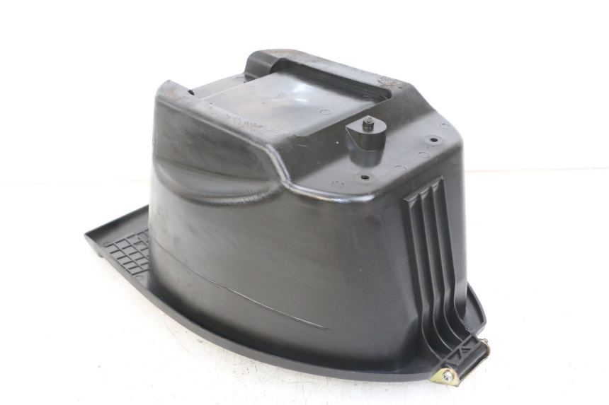 photo de UNDERSEAT STORAGE GOES WIKI 125 (2010 - 2015) - Zoom on usage condition