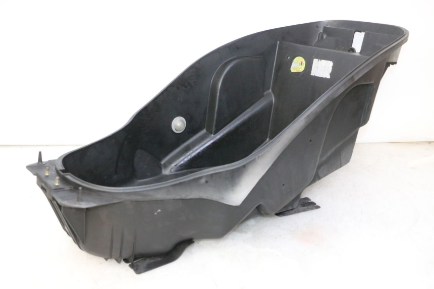 photo de UNDERSEAT STORAGE KYMCO GRAND DINK 125 (2002 - 2007)