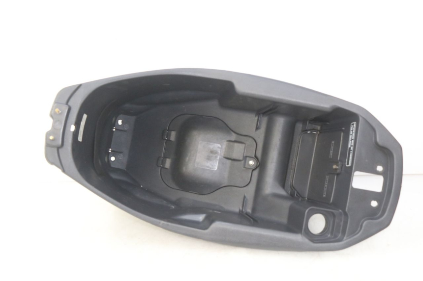 photo de SEAT STORAGE BOX HONDA BALI EX 100 (1996 - 2000)