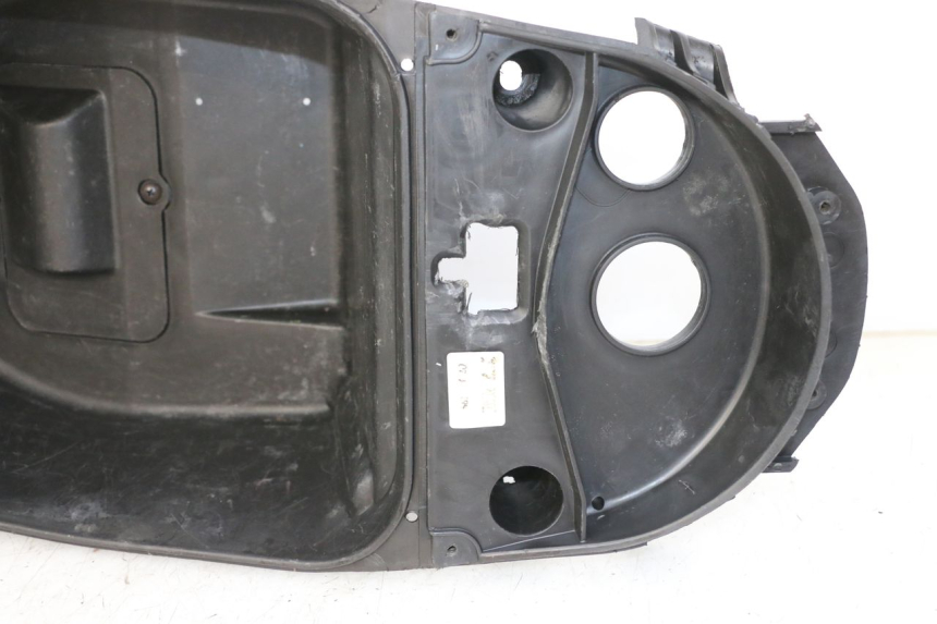 photo de UNDERSEAT STORAGE MBK BOOSTER NEXT GENERATION 50 (1995 - 1998)
