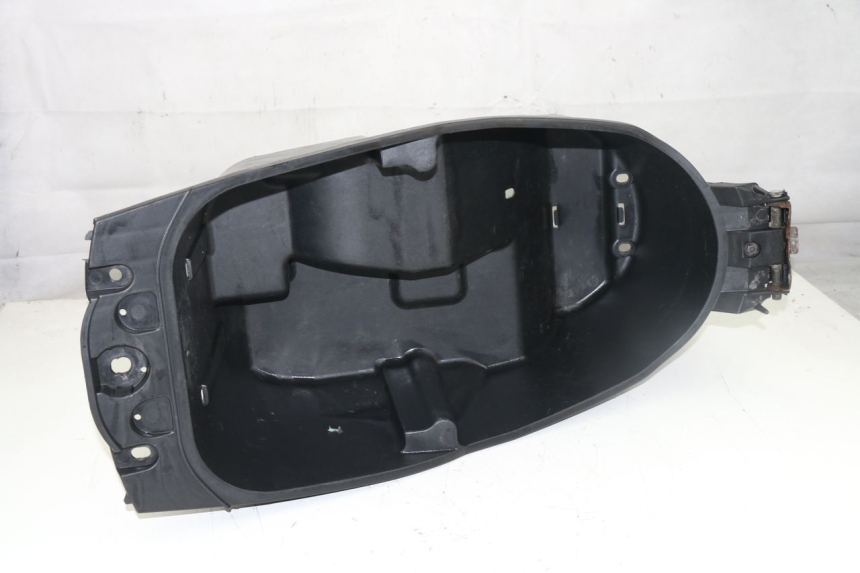 photo de SEAT STORAGE BOX MBK SKYLINER 125 (1998 - 2001)