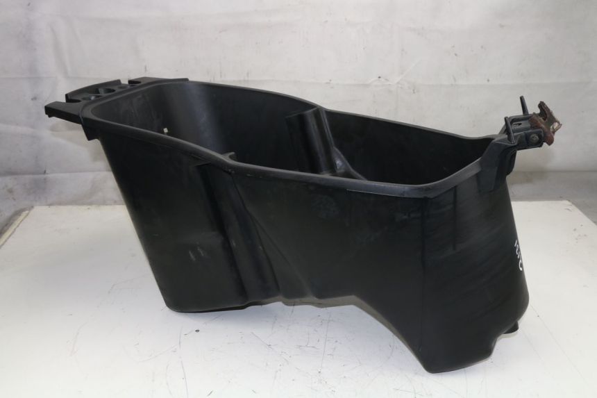 photo de SEAT STORAGE BOX MBK SKYLINER 125 (1998 - 2001)