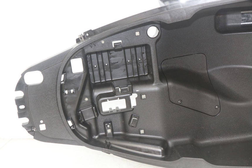 photo de UNDERSEAT STORAGE PIAGGIO MP3 500 (2014 - 2016)