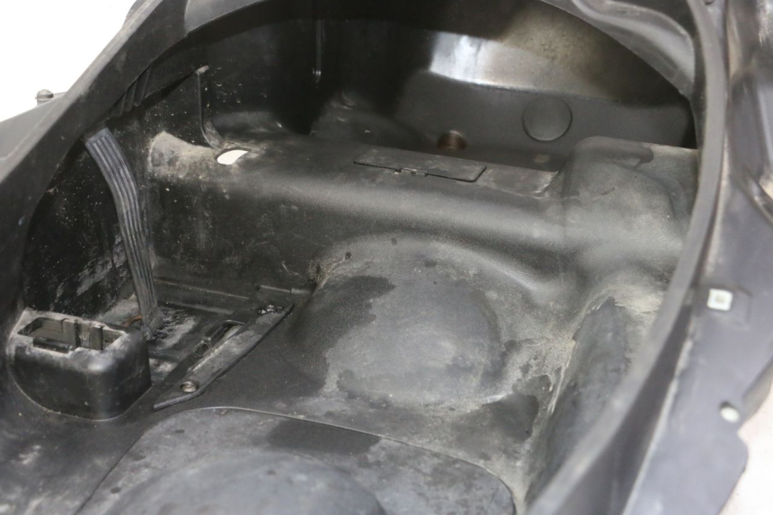 photo de UNDERSEAT STORAGE PIAGGIO MP3 RL 250 (2007 - 2010)