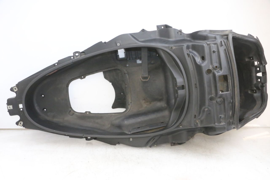 photo de UNDERSEAT STORAGE PIAGGIO MP3 RL 250 (2007 - 2010) - Main view