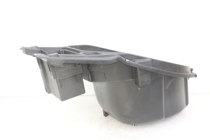 photo de UNDERSEAT STORAGE PIAGGIO NRG POWER PUREJET 50 (2018 - 2021)