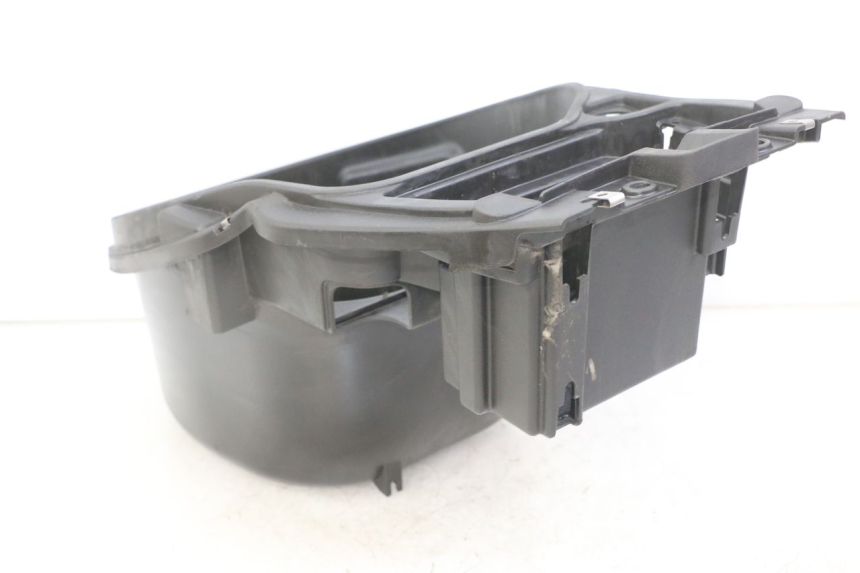 photo de UNDERSEAT STORAGE PIAGGIO NRG POWER PUREJET 50 (2018 - 2021)