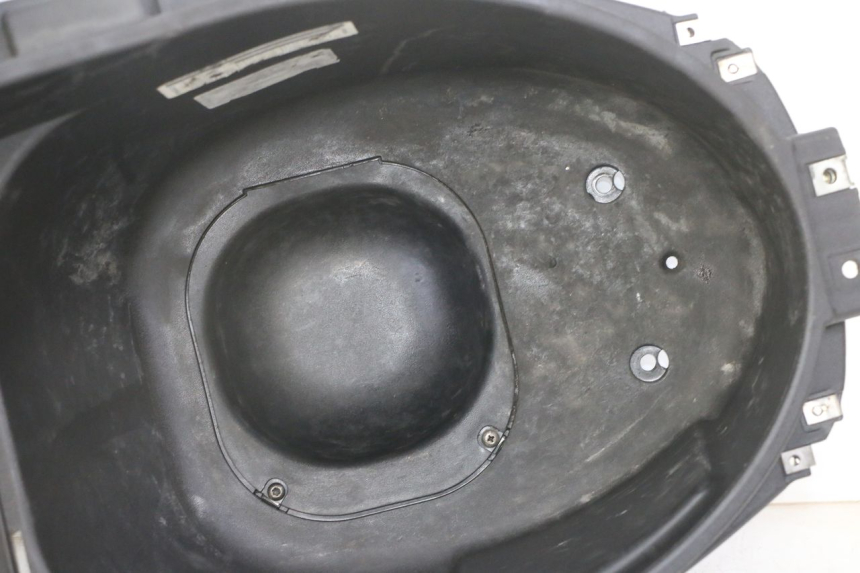photo de UNDERSEAT STORAGE PIAGGIO NRG POWER PUREJET 50 (2018 - 2021)