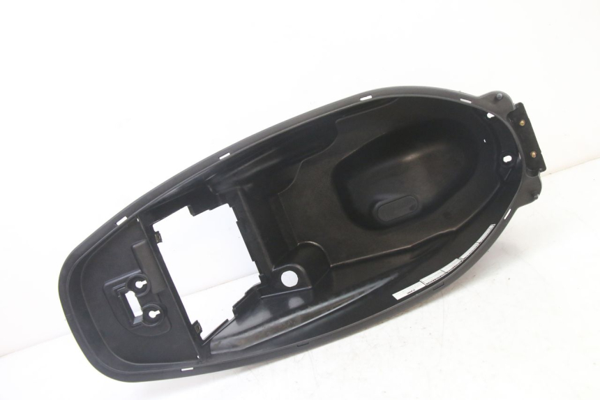 photo de UNDERSEAT STORAGE SYM ORBIT III 3 4T 50 (2021 - 2025)