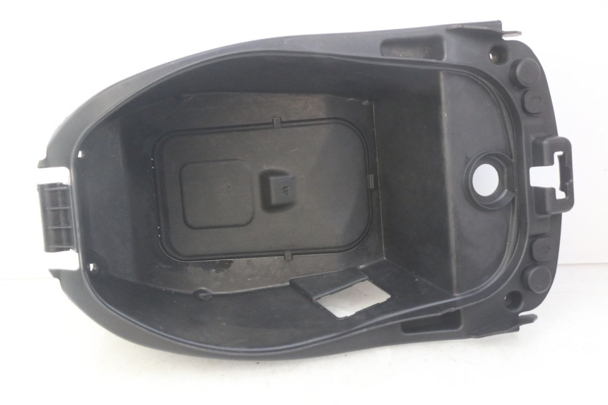 photo de SEAT STORAGE BOX PEUGEOT DJANGO 2T 50 (2014 - 2019)