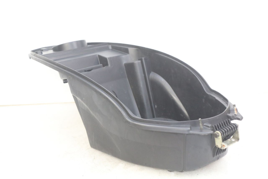 photo de SEAT STORAGE BOX PEUGEOT KISBEE 4T 50 (2010 - 2017)