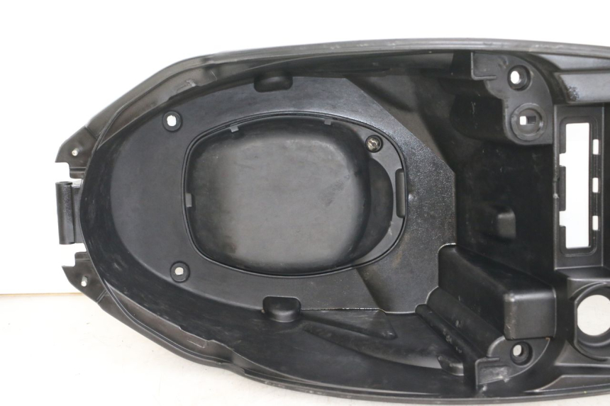 photo de UNDERSEAT STORAGE PEUGEOT STREETZONE I 2T 50 (2018 - 2020)