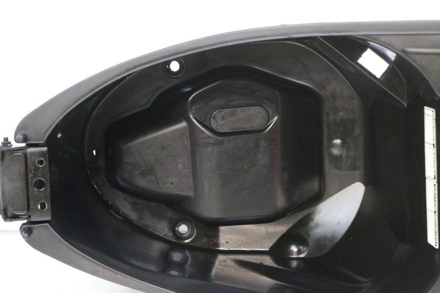 photo de SEAT STORAGE BOX PEUGEOT TWEET 4T 50 (2023 - 2025)
