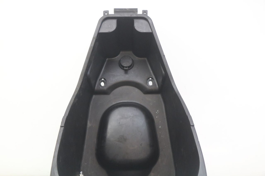 photo de UNDERSEAT STORAGE PEUGEOT VIVACITY 125 (2010 - 2017)