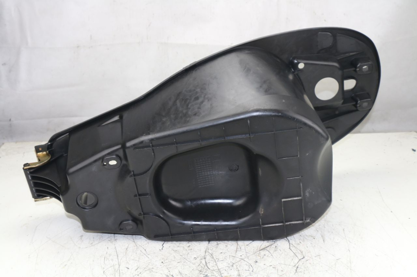 photo de UNDERSEAT STORAGE PEUGEOT VIVACITY 125 (2010 - 2017)