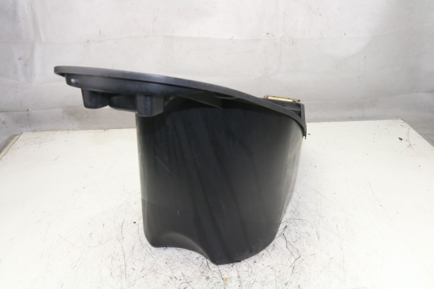 photo de UNDERSEAT STORAGE PEUGEOT VIVACITY 125 (2010 - 2017)