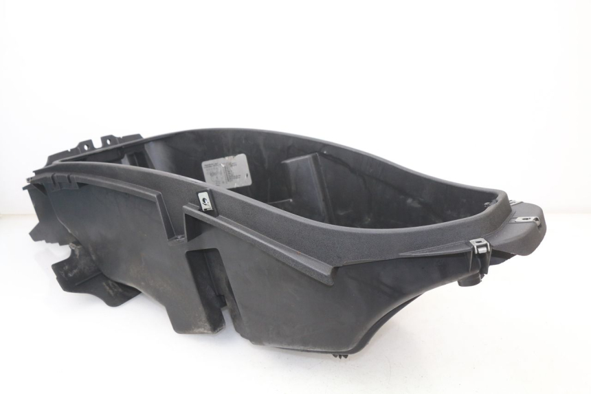 photo de UNDERSEAT STORAGE PIAGGIO BEVERLY 125 (1998 - 2005)