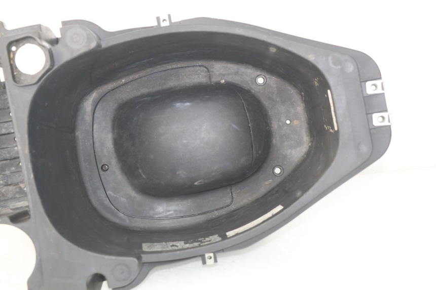 photo de UNDERSEAT STORAGE PIAGGIO FLY 2T 50 (2004 - 2017)