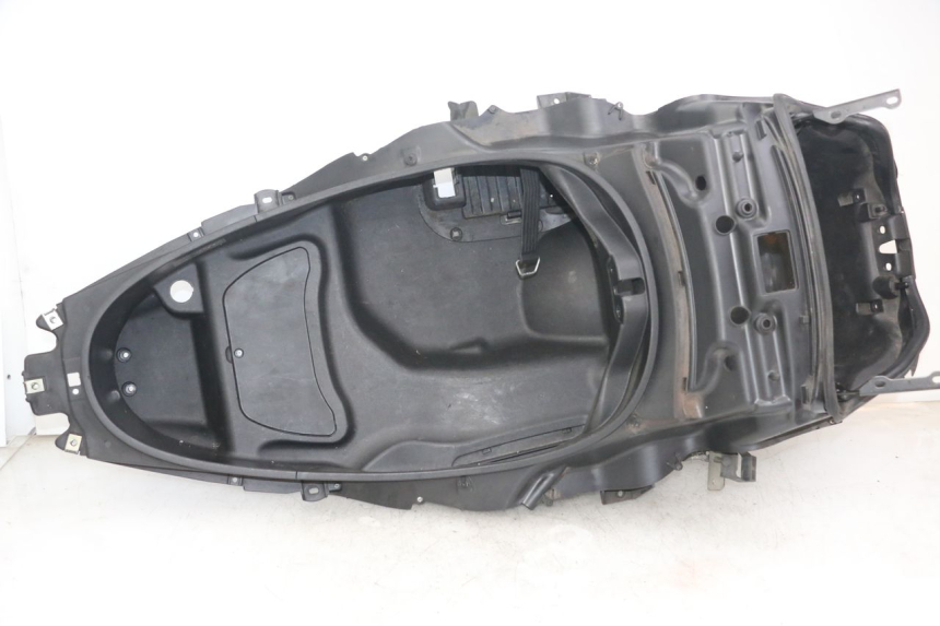 photo de SEAT STORAGE BOX PIAGGIO MP3 LT 400 (2007 - 2012)