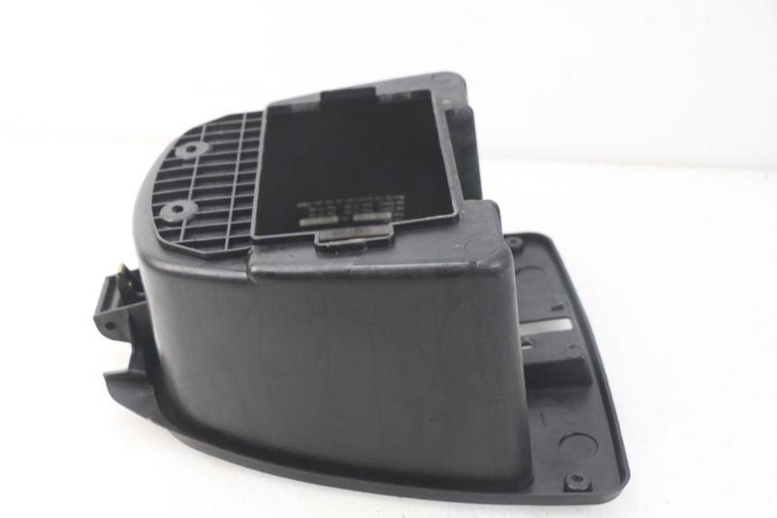 photo de SEAT STORAGE BOX RED ELECTRIC RED E PRO 1 (2017 - 2019)