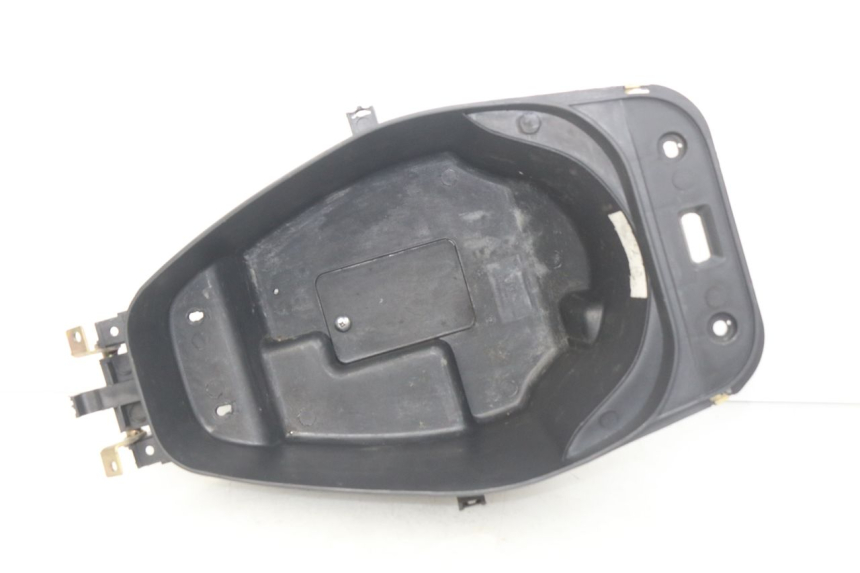 photo de UNDERSEAT STORAGE SACHS FY125T FY T 125 (2007 - 2011)