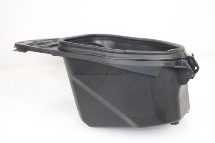 photo de UNDERSEAT STORAGE JM MOTORS SANTANA 50 (2014 - 2020)