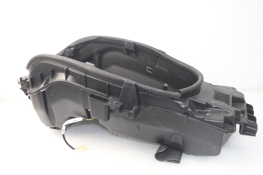 photo de UNDERSEAT STORAGE PEUGEOT SATELIS 300 (2012 - 2015)