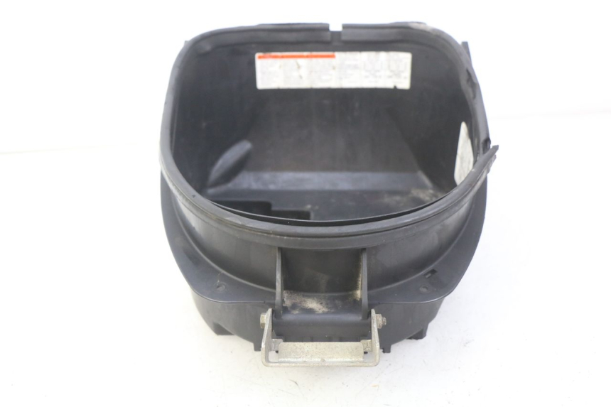 photo de SEAT STORAGE BOX SUZUKI SIXTEEN 125 (2008 - 2010)